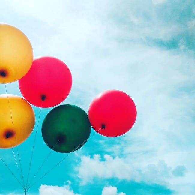 Heading 3: Elevate Your Events: Tips and Tricks for Creating a Mesmerizing Helium Balloon Display
