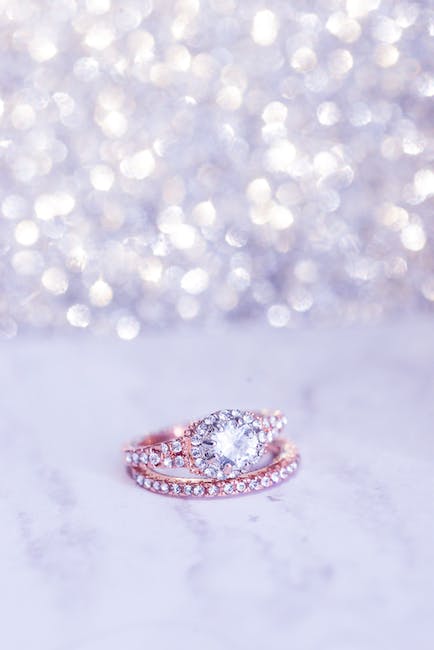2. Must-See Inspiration: Dazzling Engagement Rings and Unique Proposal Ideas